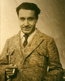 Juan Guzmán Cruchaga Juan Guzmán Cruchaga